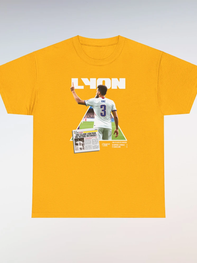 <a href="https://www.legendklub.com/maillot-personnalise/t-shirt-lyon-barcelone-jaune-personnalisable/">T-Shirt Lyon-Barcelone Jaune (Personnalisable)</a>